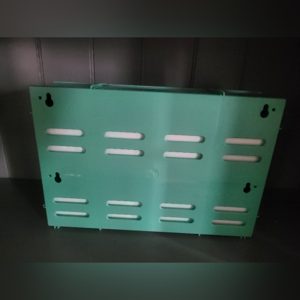 Small Storage, Desk Accessory holder.. - Picture 4 of 4